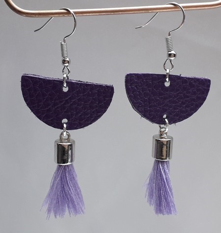 pendentif en cuir véritable avec pompon