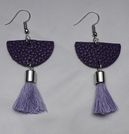 pendentif en cuir véritable avec pompon