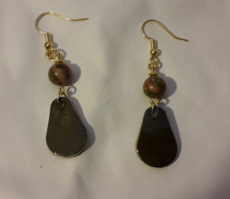 boucles d'oreilles pendentifs cuir et unakite
