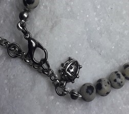 bracelet enfant  en jaspe dalmatien