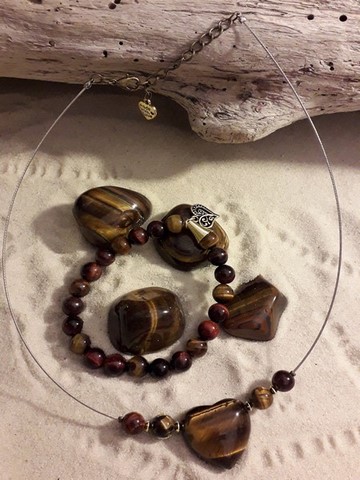 parure en oeil de tigre 