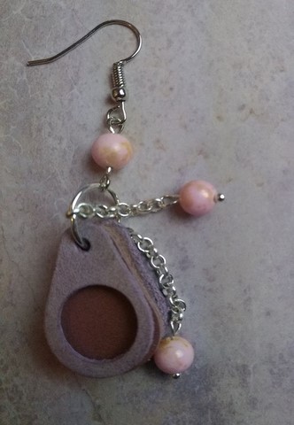 boucles d'oreilles pendentifs cuir véritable  