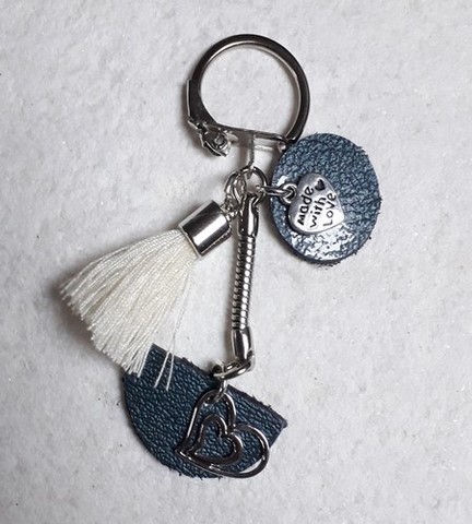 Porte clefs cuir et pierres naturelles 