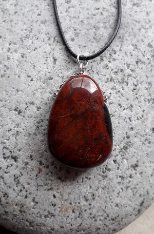 pendentif en jaspe arc en ciel 