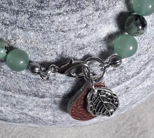 bracelet aventurine et jade avec fermoir 