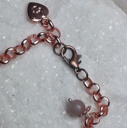 bracelet enfant  en jade et howlite 