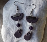 boucles d'oreilles pendentifs demi-lune en cuir  en améthyste