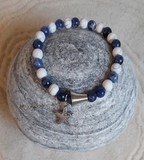 Bracelet en jade bleue  6  mm  enfant 
